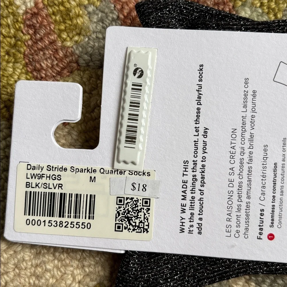 Lululemon NWT Daily Stride Sparkle Socks Black Moon/ Silver glimmer Medium